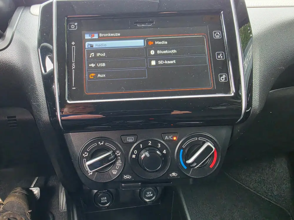 Suzuki Swift 1.2 Select uit 2019, foto 12