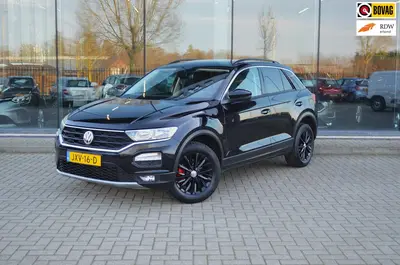 Volkswagen T-ROC 1.5 TSI Sport | Automaat | Stoelverwarming uit 2019
