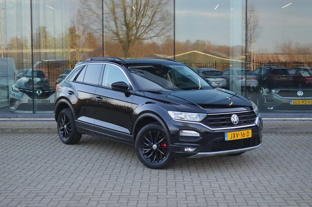 Volkswagen T-ROC 1.5 TSI Sport | Automaat | Stoelverwarming uit 2019, foto 6