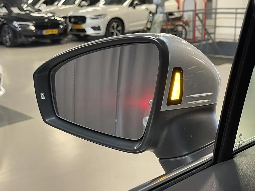 Volkswagen Tiguan 1.4 TSI eHybrid Elegance 19"/Panoramadak/T uit 2023, foto 14