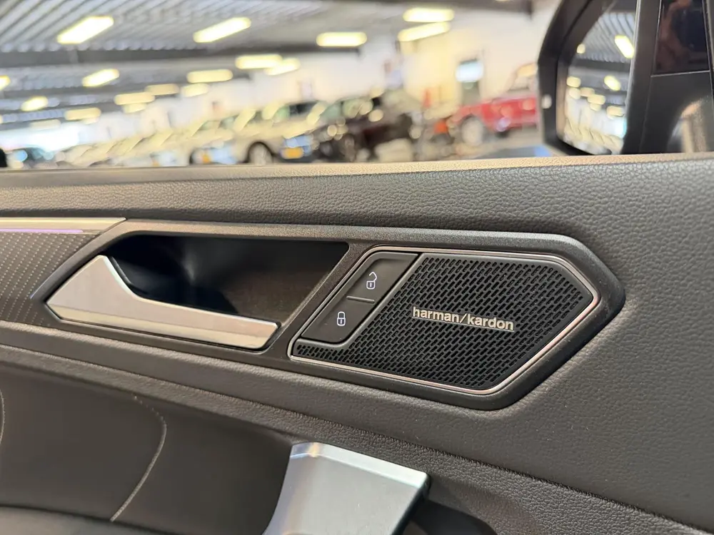 Volkswagen Tiguan 2.0 TSI 4Motion R-Line Black Style 20"/VOL uit 2021, foto 11