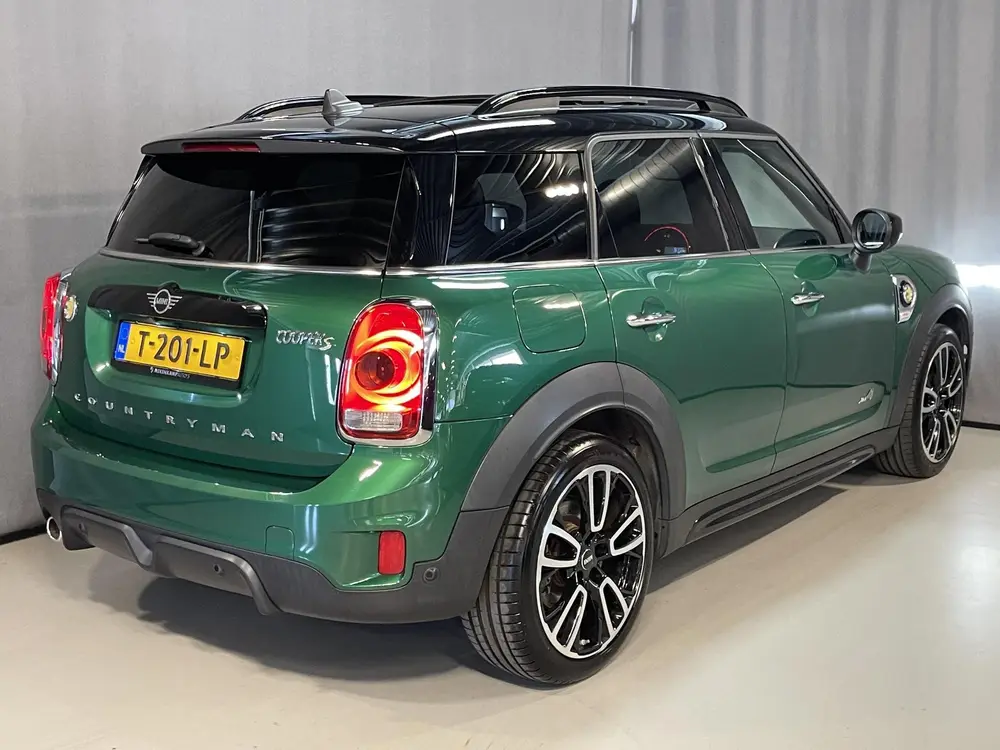 Mini Countryman 1.5 Cooper S E ALL4 Salt John Cooper Works 1 uit 2019, foto 2