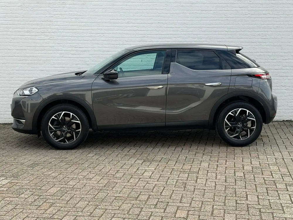 DS Automobiles 3 Crossback DS 3 Crossback 1.2 PureTech So Chic Camera Navigatie Carplay uit 2020, foto 14