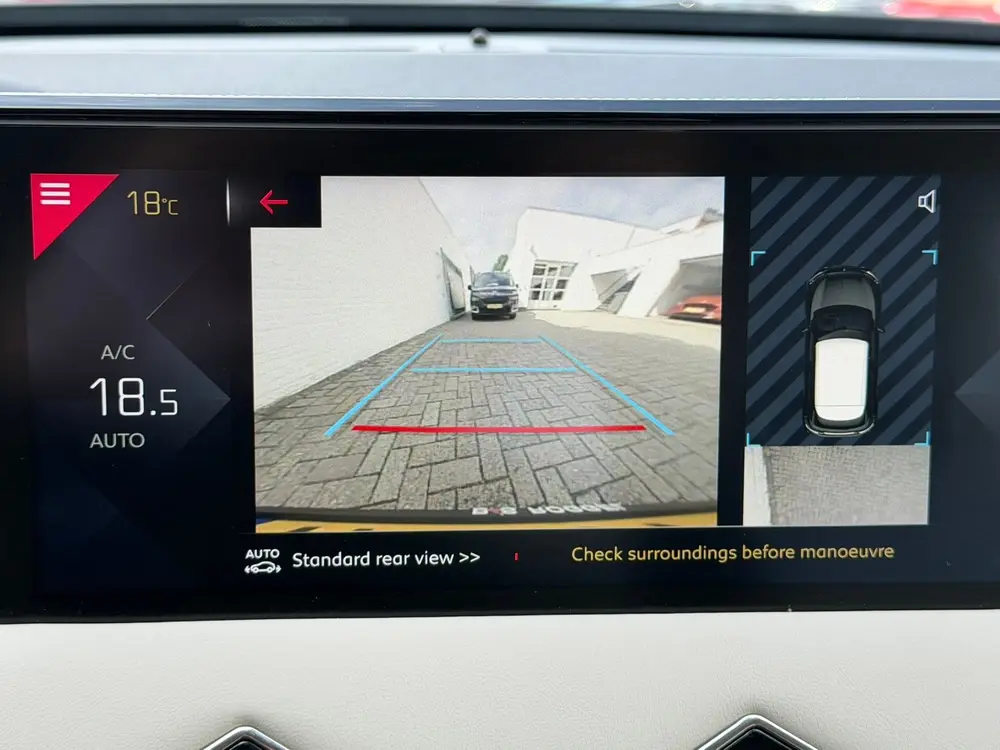 DS Automobiles 3 Crossback DS 3 Crossback 1.2 PureTech So Chic Camera Navigatie Carplay uit 2020, foto 8