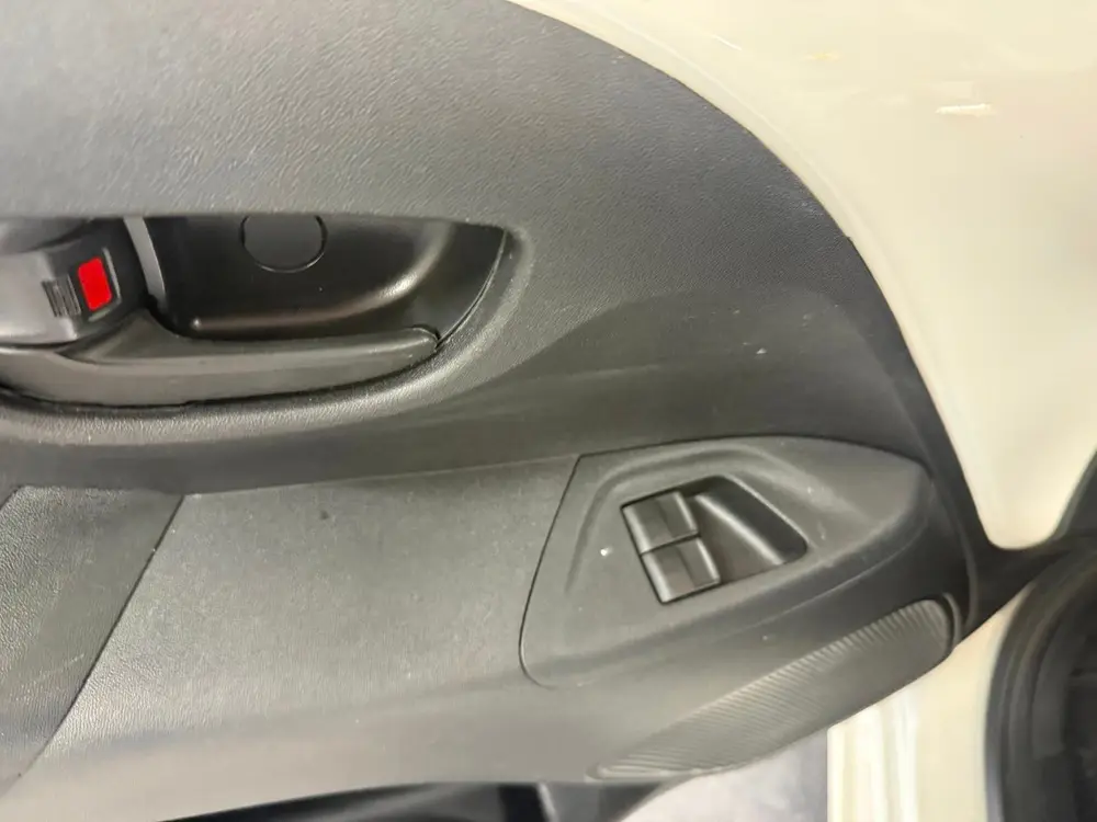 Citroën C1 Citroen C1 1.0 VTi Airscape Feel uit 2019, foto 10