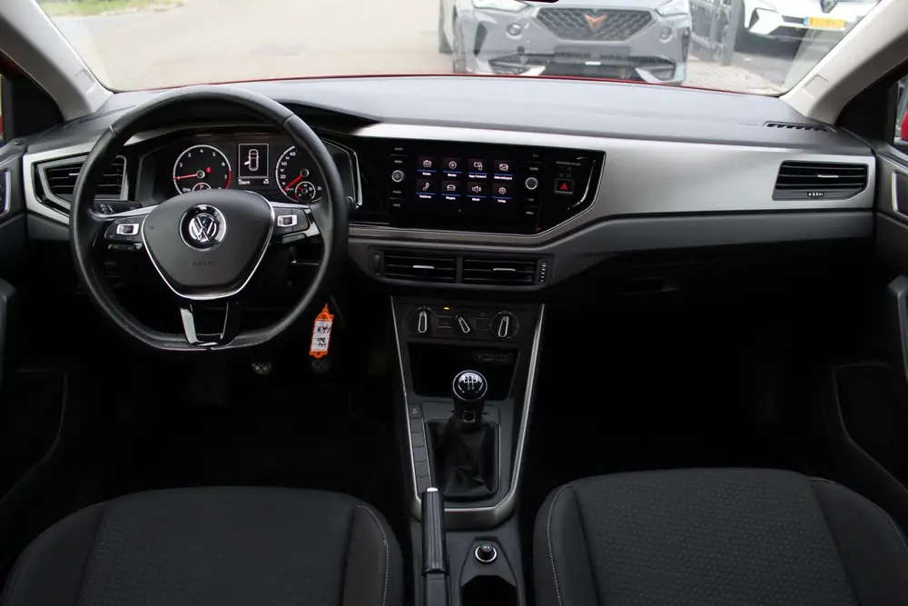 Volkswagen Polo 1.0 MPI Comfortline Business | Recent onderh uit 2019, foto 3
