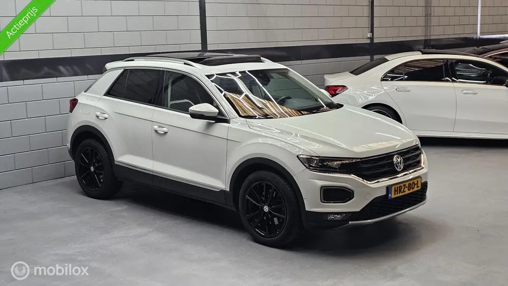Volkswagen T-Roc 1.5 TSI DSG Automaat Sport Pano uit 2019, foto 6