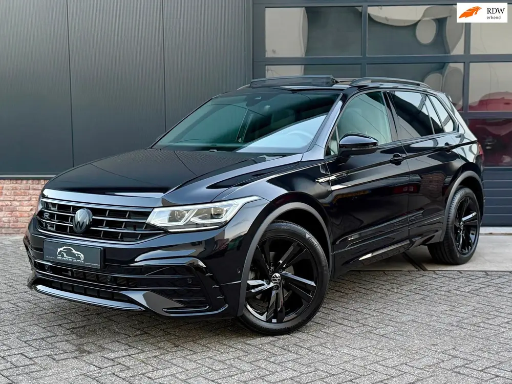 Volkswagen Tiguan 1.5 TSI R-Line Blackstyle/Pano/Led/Virt/Ga uit 2023
