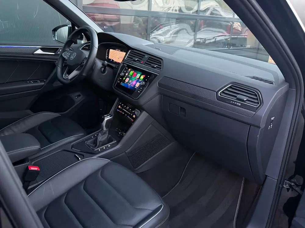 Volkswagen Tiguan 1.5 TSI R-Line Blackstyle/Pano/Led/Virt/Ga uit 2023, foto 18