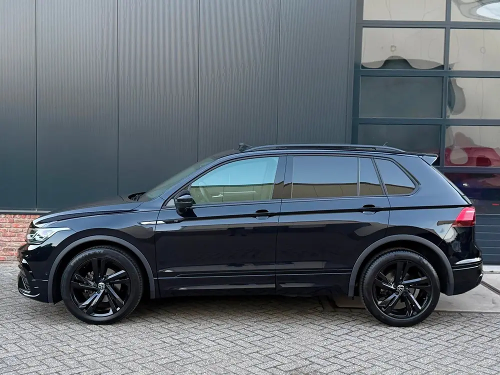 Volkswagen Tiguan 1.5 TSI R-Line Blackstyle/Pano/Led/Virt/Ga uit 2023, foto 3