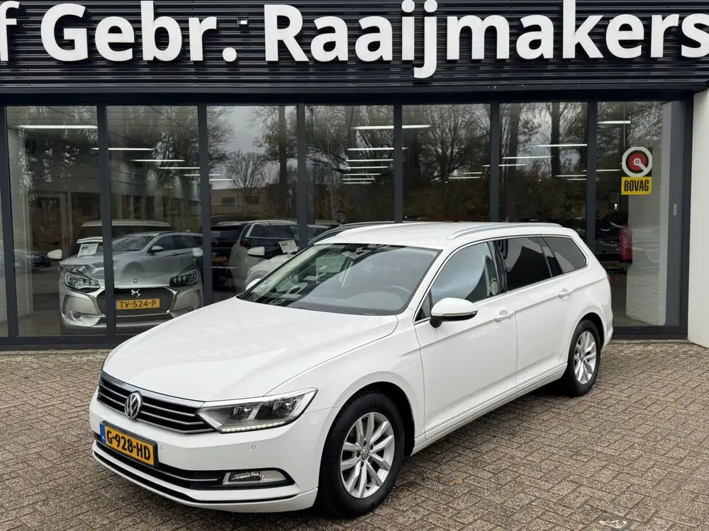 Volkswagen Passat Variant 1.6 TDI Highline*ACC*Navi*Camera*E uit 2019