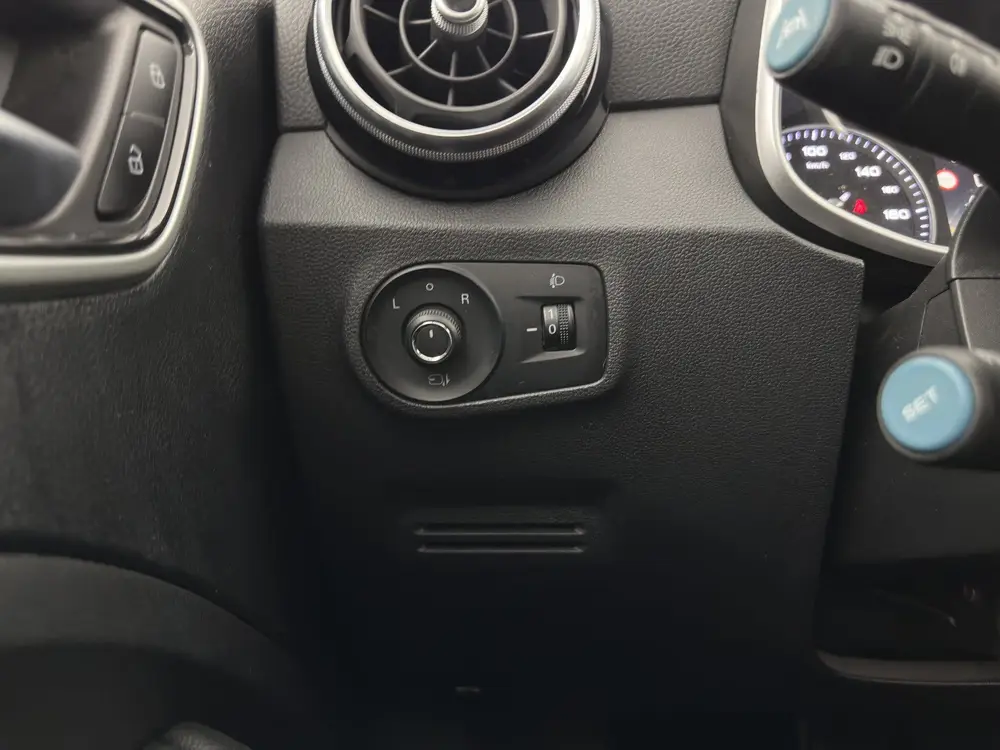 MG ZS EV Luxury 45 kWh (INCL-BTW) Aut. *PANO | LEATHER | CCS uit 2020, foto 19