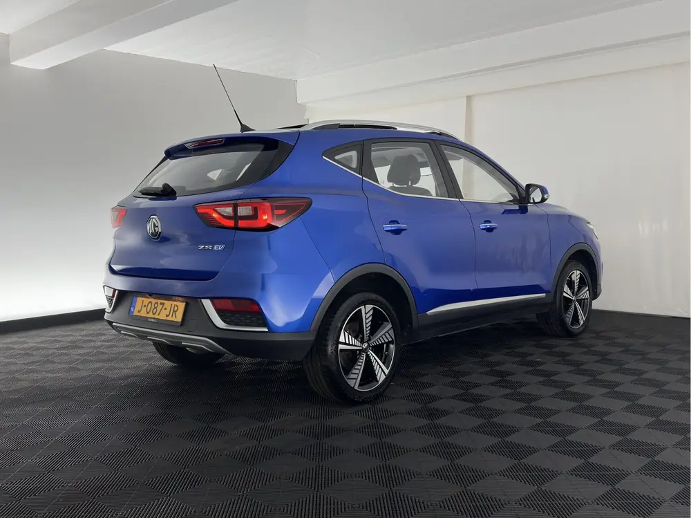 MG ZS EV Luxury 45 kWh (INCL-BTW) Aut. *PANO | LEATHER | CCS uit 2020, foto 6