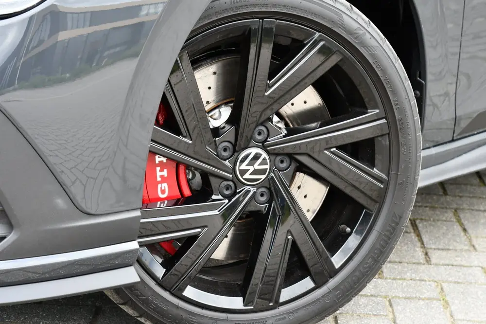 Volkswagen GOLF 2.0 TSI GTI Clubsport BOMVOL! uit 2022, foto 17