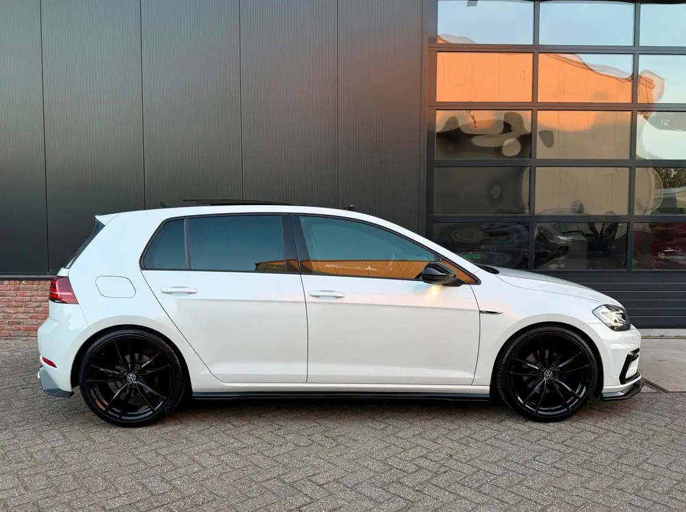 Volkswagen Golf 1.5 TSI Highline R-Line 150pk Pano/Virtual/K uit 2019, foto 7