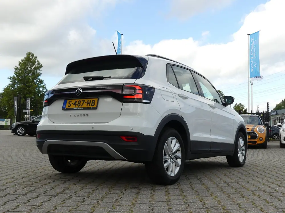 Volkswagen T-Cross 1.0 TSI Life / Camera / PDC / Navigatie / uit 2023, foto 5