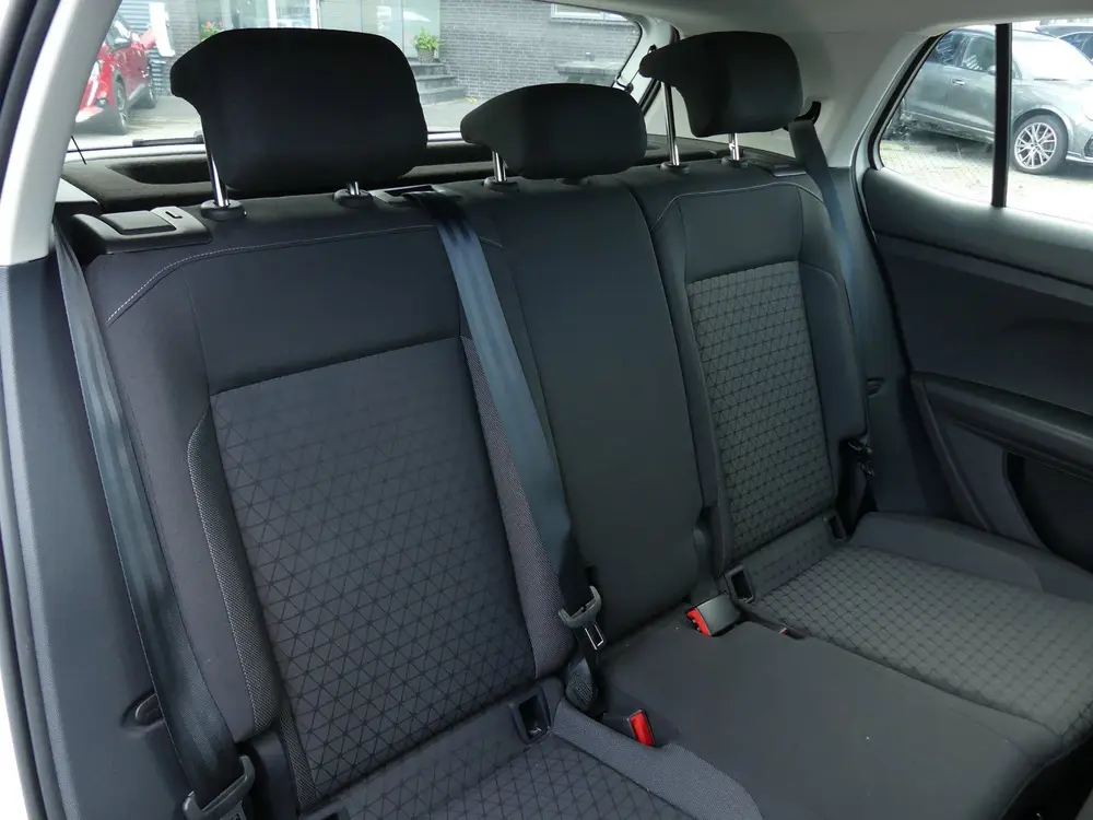 Volkswagen T-Cross 1.0 TSI Life / Camera / PDC / Navigatie / uit 2023, foto 9