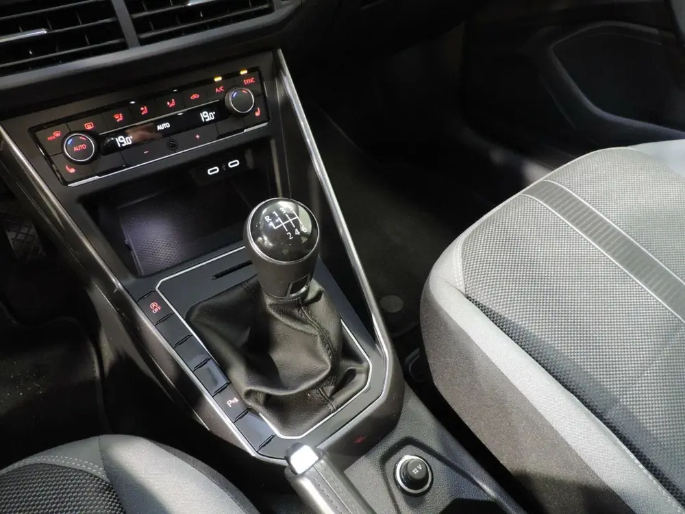 Volkswagen Polo 1.0 TSI Highline uit 2021, foto 15