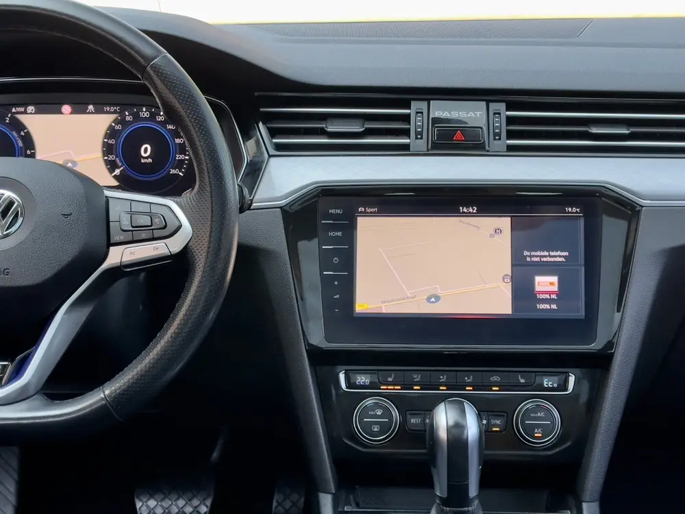 Volkswagen Passat Variant 1.4 TSI AUT7 PHEV GTE BUSINESS. PA uit 2020, foto 17