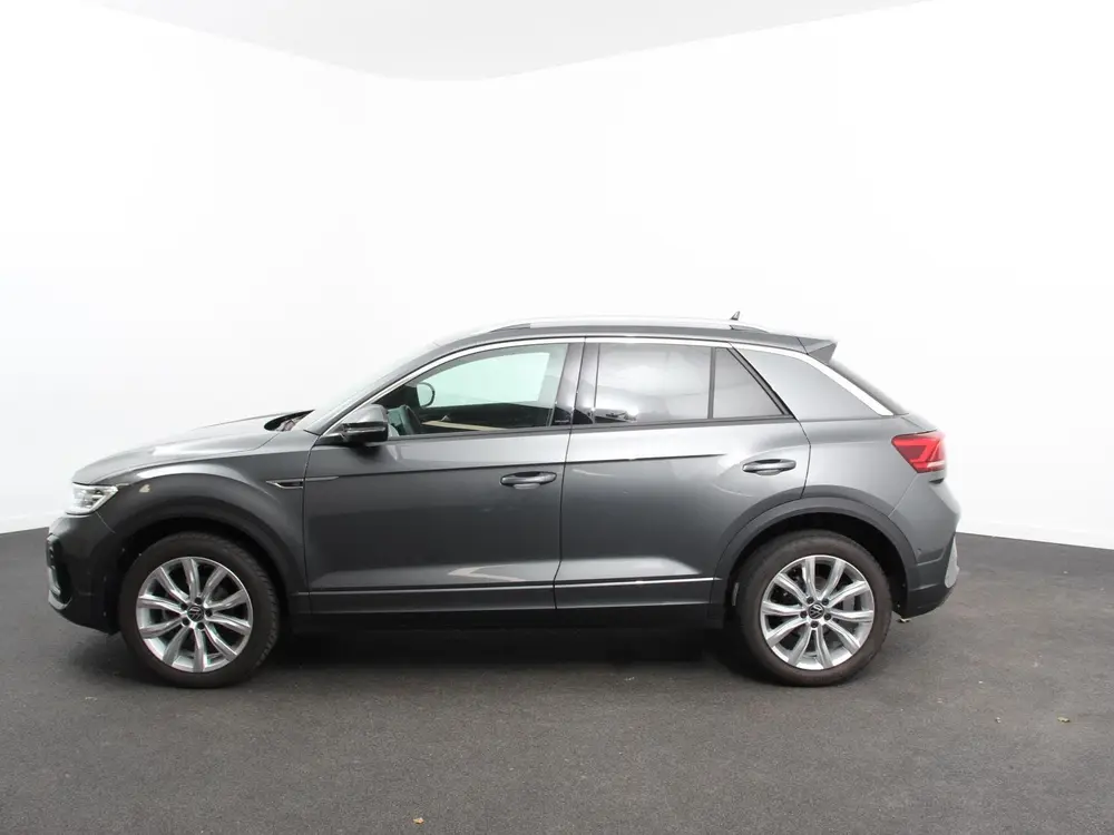 Volkswagen T-Roc 1.5 eTsi R-Line Edition Automaat Navigatie uit 2025, foto 7