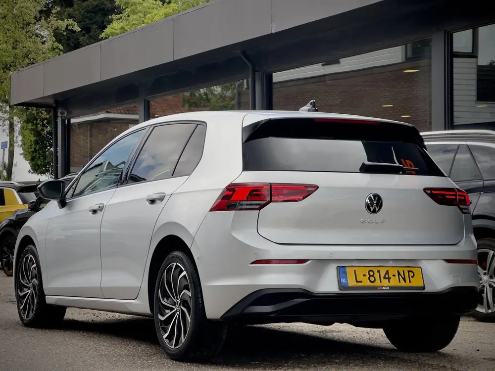 Volkswagen Golf 1.0 TSI LIFE NAVI DIGI-DASH APPLE-CARPLAY LE uit 2021, foto 3