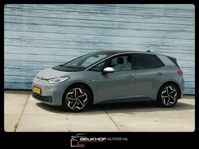 Volkswagen ID.3 First Plus 58 kWh Carplay Nav Camera Soh 92% uit 2020