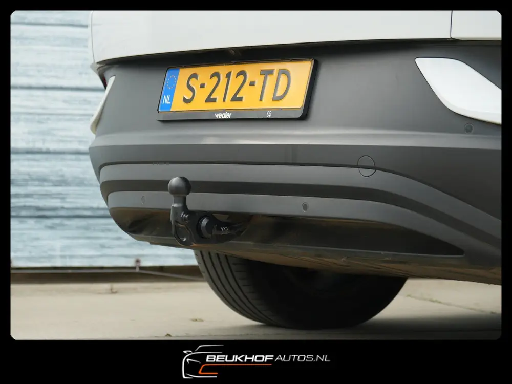 Volkswagen ID.4 77 kWh Trekhaak Adaptive Cruise Navi Soh 94% uit 2023, foto 2