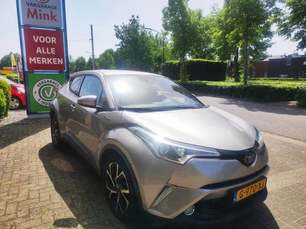 Toyota C-Hr 1.8 Hybrid Dynamic autom. 5 drs. uit 2019, foto 6