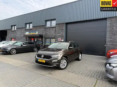 Volkswagen T-Roc 1.5 TSI Style | 1E EIGENAAR | 3/6/12 MND GA uit 2019