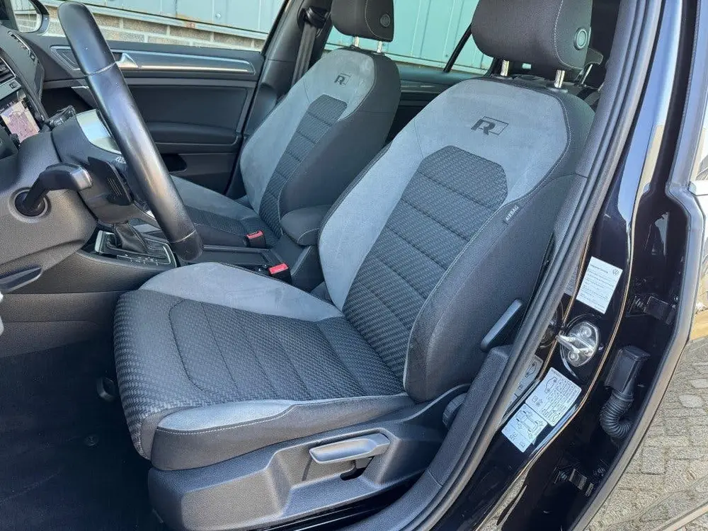 Volkswagen GOLF 1.5 TSI DSG R-Line Dynaudio Panoramadak Virt uit 2020, foto 11