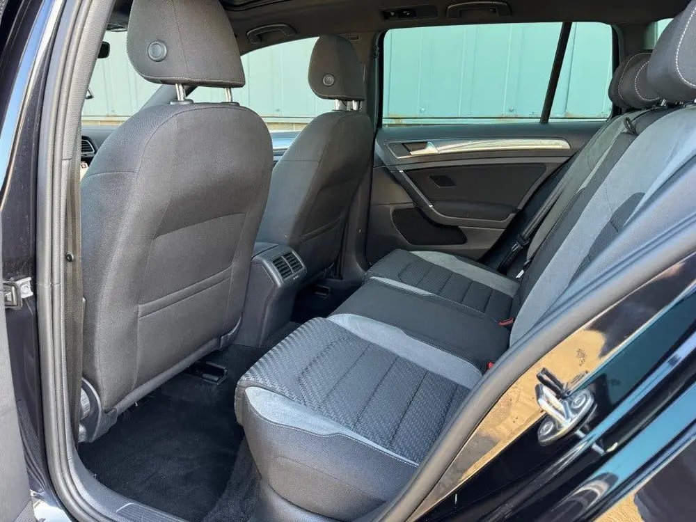Volkswagen GOLF 1.5 TSI DSG R-Line Dynaudio Panoramadak Virt uit 2020, foto 15