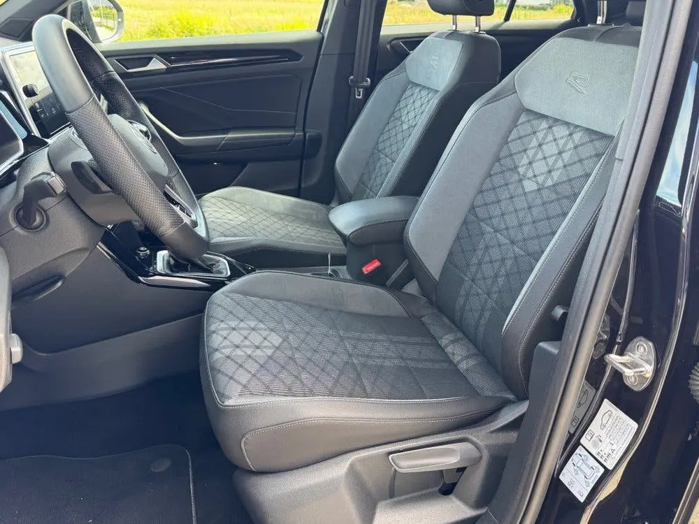 Volkswagen T-ROC 1.5 TSI DSG R-LINE BUSINESS+ Trekhaak IQ Li uit 2022, foto 9