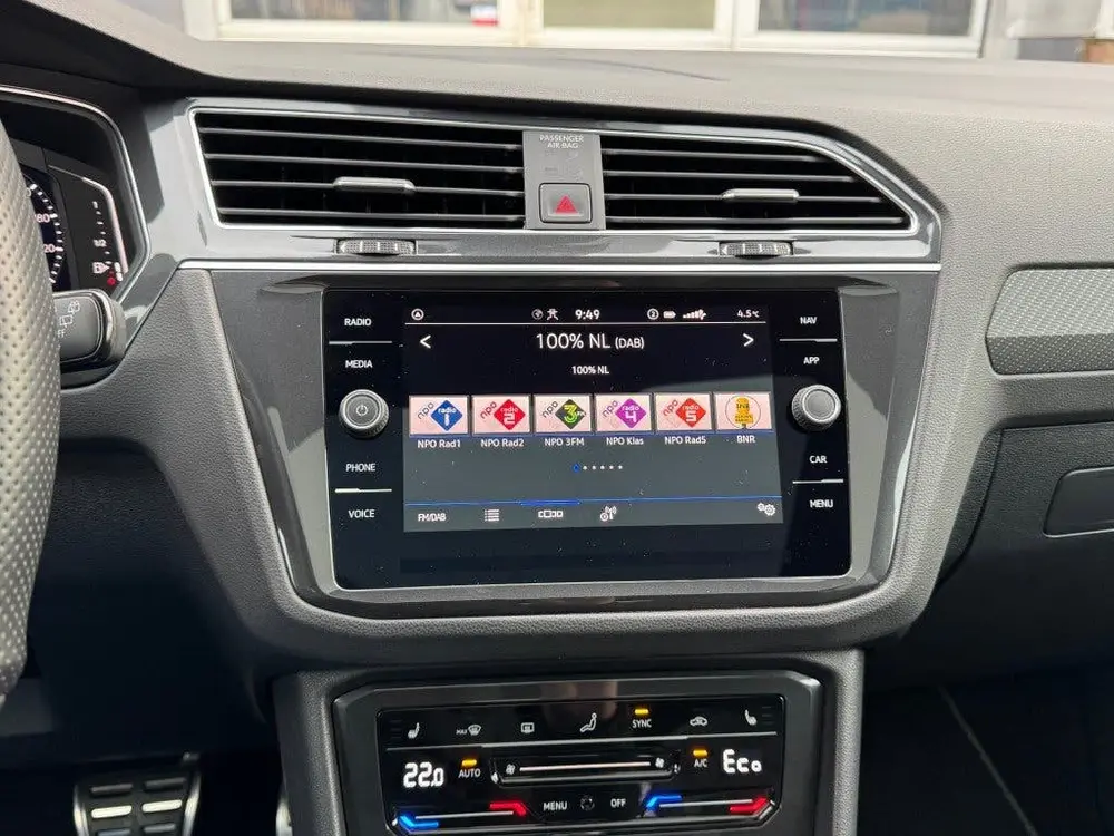 Volkswagen TIGUAN 1.4TSI eHybride 245pk R-Line business Blac uit 2022, foto 19