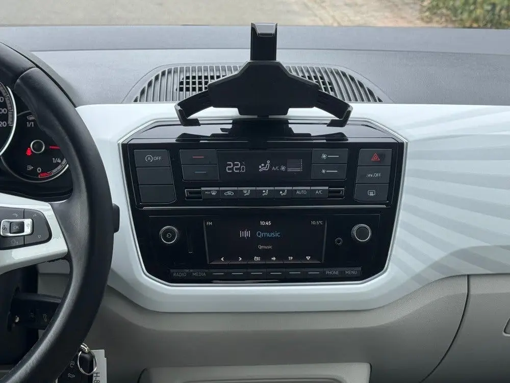 Volkswagen UP 1.0 BEATS 5-drs DAB Radio Lane Assist uit 2020, foto 16