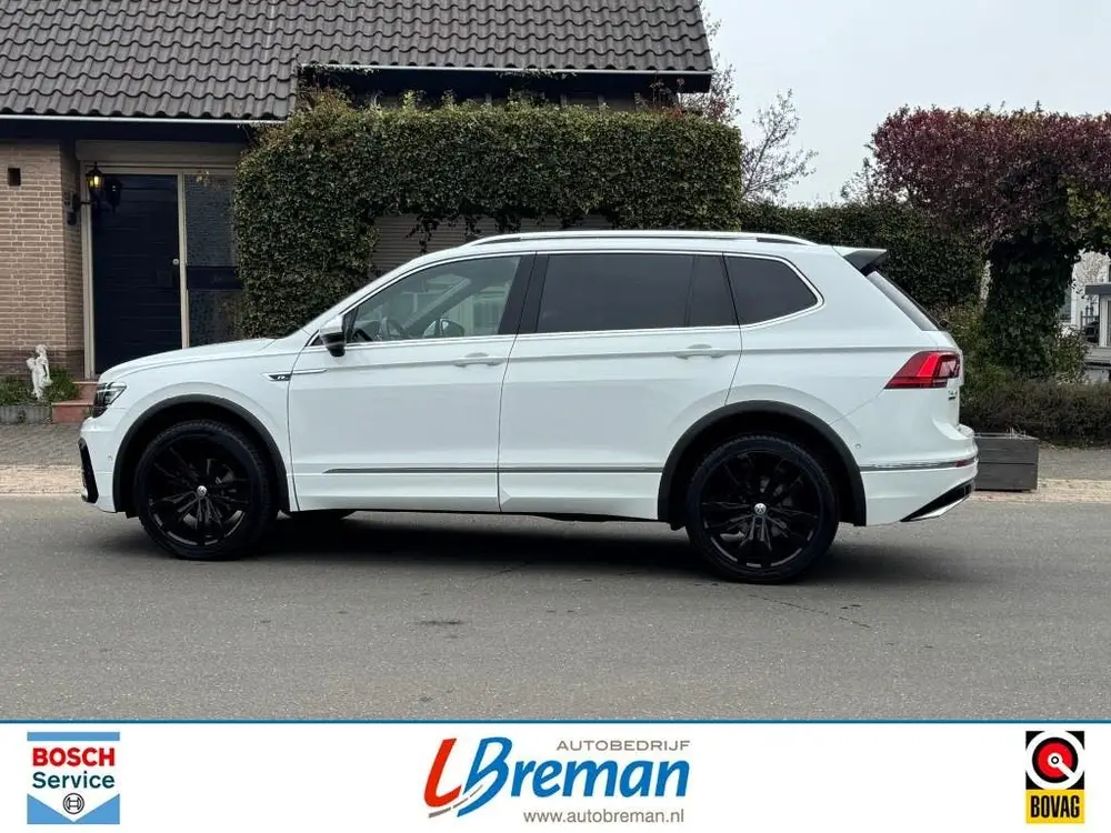 Volkswagen TIGUAN ALLSPACE 1.5 TSI R-line DSG 7-Persoons Pan uit 2020, foto 4