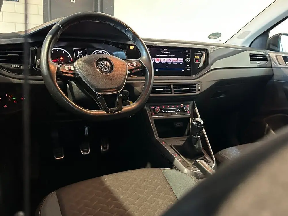 Volkswagen POLO 1.0 TSI HIGHL.BNSR l STOELVERW l ADAP CRUISE uit 2020, foto 16