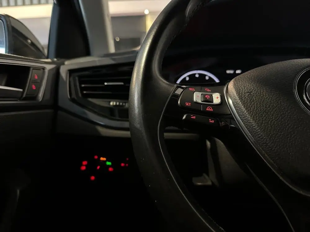 Volkswagen POLO 1.0 TSI HIGHL.BNSR l STOELVERW l ADAP CRUISE uit 2020, foto 18