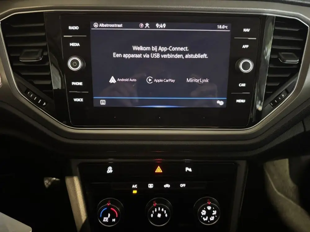 Volkswagen T-ROC 1.0 TSI STYLE l NAP l ACC l TREKHAAK l CARP uit 2020, foto 19