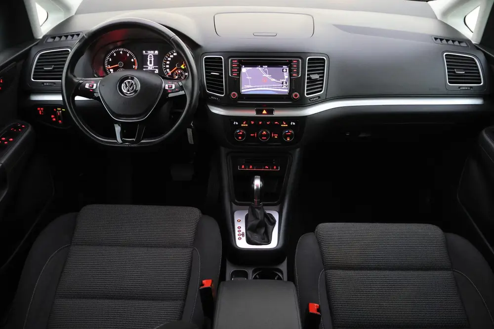Volkswagen Sharan 1.4 TSI DSG 7P Comfortline NAVIGATIE | CLI uit 2020, foto 18