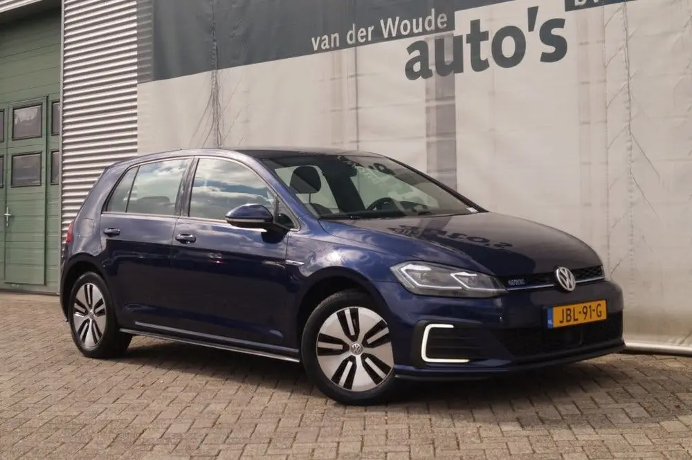 Volkswagen Golf 1.4 TSI Plug-in Hybrid GTE -NAVI-ECC-CAM uit 2020, foto 3