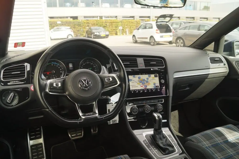 Volkswagen Golf 1.4 TSI Plug-in Hybrid GTE -NAVI-ECC-CAM uit 2020, foto 9