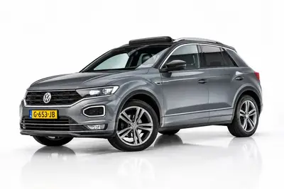 Volkswagen T-Roc 1.5 TSI R-LINE | PANO | TREKHAAK | CAMERA | uit 2019