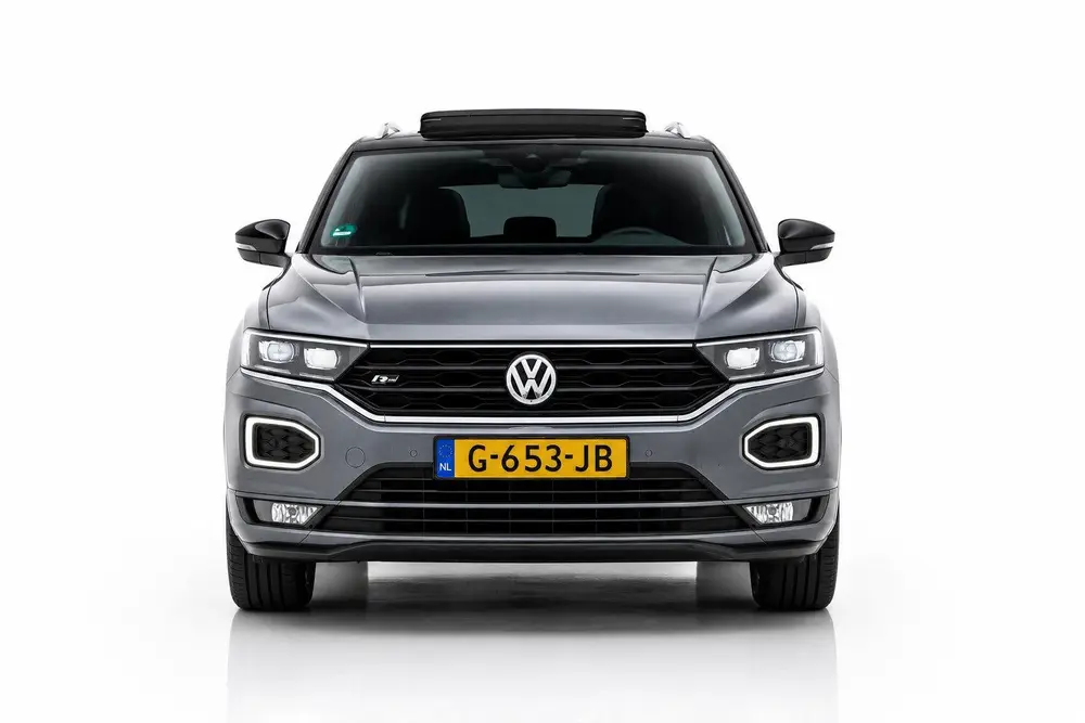 Volkswagen T-Roc 1.5 TSI R-LINE | PANO | TREKHAAK | CAMERA | uit 2019, foto 3