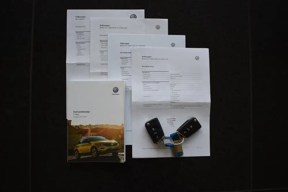 Volkswagen T-Roc 1.5 TSI R-LINE | PANO | TREKHAAK | CAMERA | uit 2019, foto 9