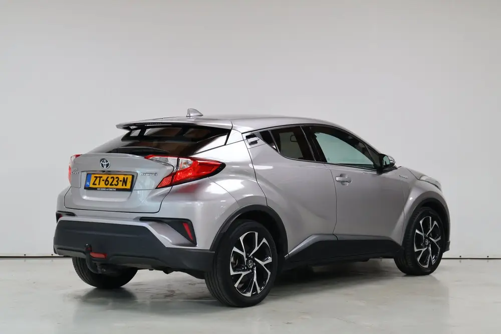 Toyota C-Hr 1.8 Hybrid Dynamic Sport | Trekhaak | JBL | Crui uit 2019, foto 2