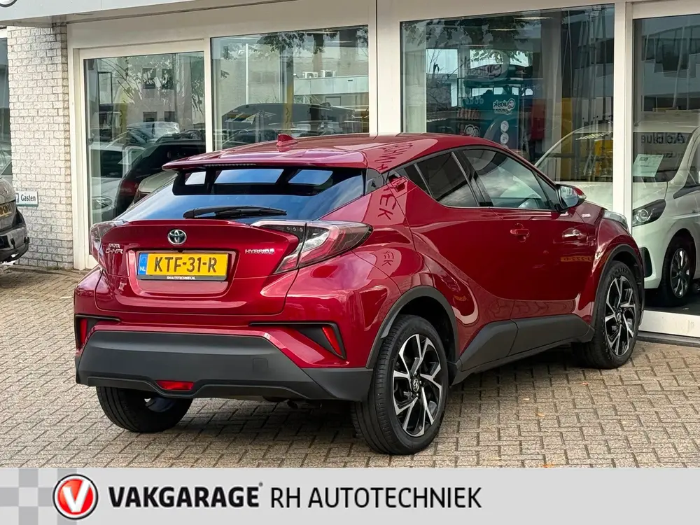 Toyota C-Hr 1.8 Hybrid Dynamic uit 2019, foto 4