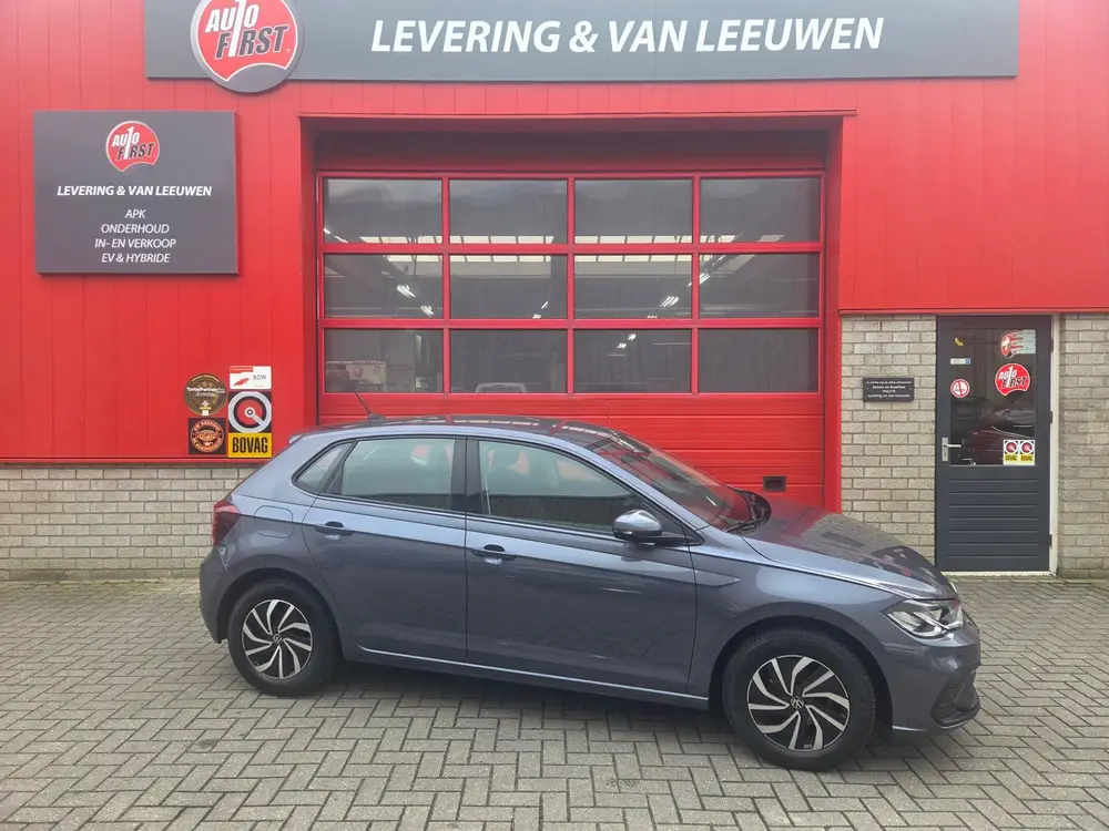 Volkswagen Polo 1.0 TSI Life Cruise control/ Navigatie/ Appl uit 2022, foto 3