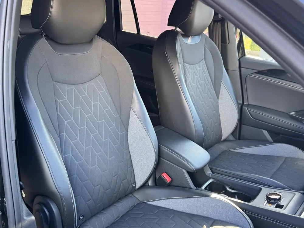 Volkswagen Tiguan 1.5 eTSI Life ,360Cam,Carpl,Trekhaak,Cruis uit 2025, foto 5