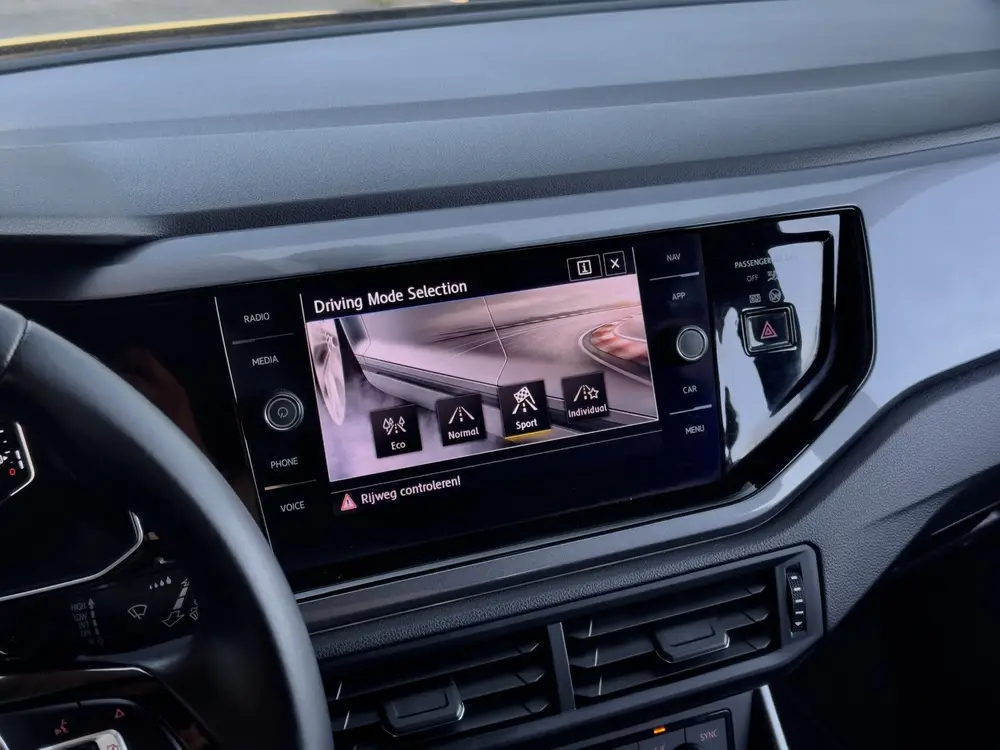Volkswagen Polo 1.0 TSI R-LINE HIGHLINE LEDER NAVI DIGI-DASH uit 2019, foto 10