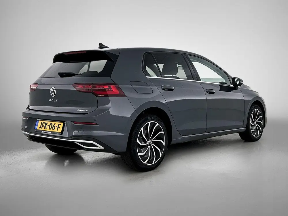 Volkswagen Golf 1.4 eHybrid Style | 204 PK | Soh 100% | Park uit 2021, foto 3